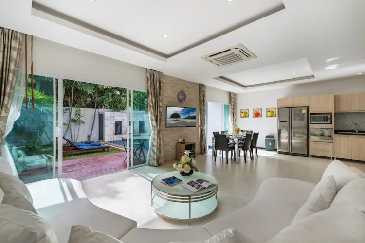 3 Bedrooms Villa