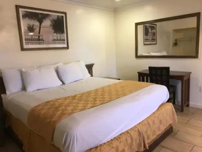 777 Motor Inn