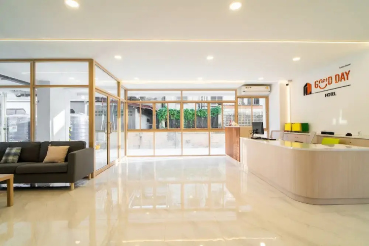 Goodday Hotel
