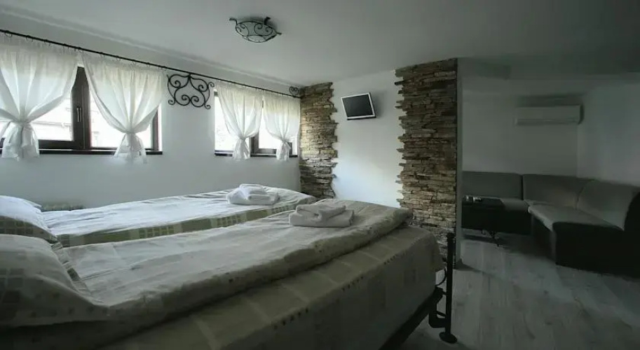 Kolyovata Kashta