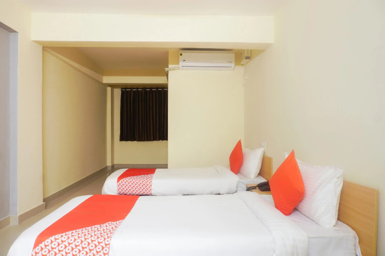 Collection O 75883 Hotel Galaxy Hospitality