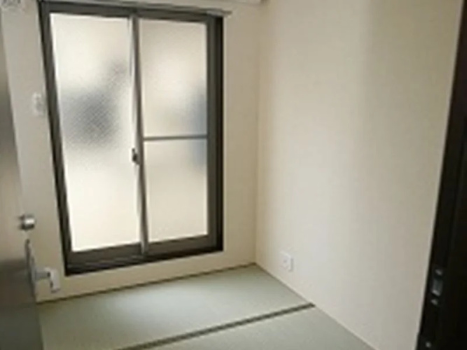 Naniwa Minami Downtown Hostel