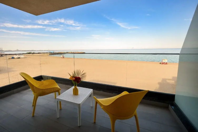 Mirage Beach Spa Hotel