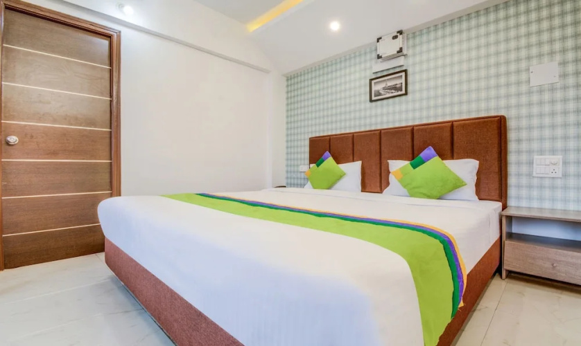 Treebo Iris Suites