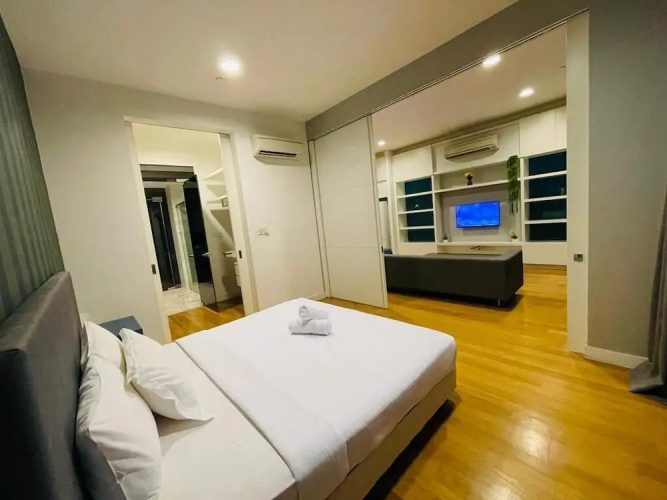 Lux Suites @ Platinum KLCC