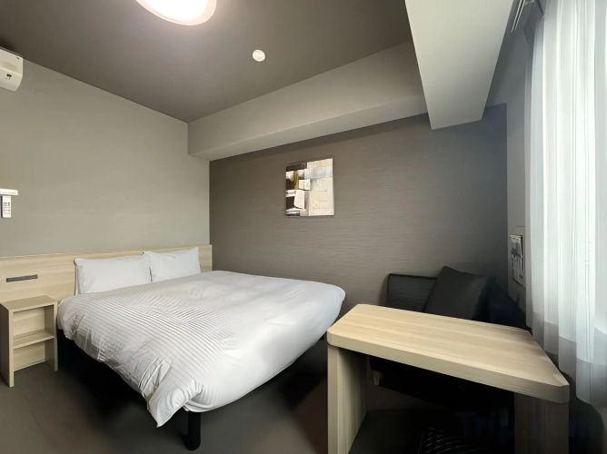 Hotel Route-Inn Suzaka