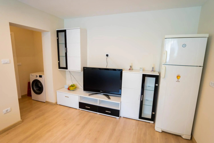 Cris Apartament
