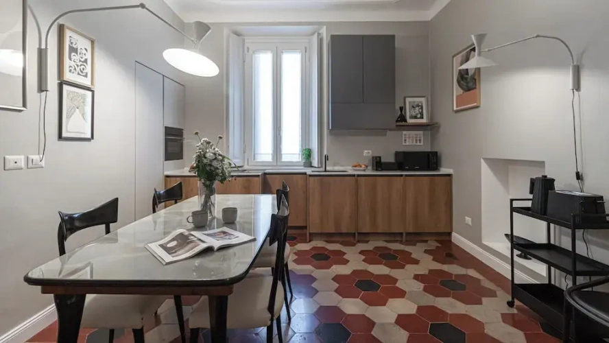 1 Bedroom Apartment