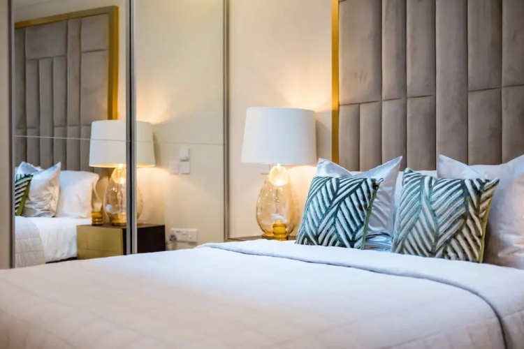 Marble Arch Suite 2-hosted by Sweetstay
