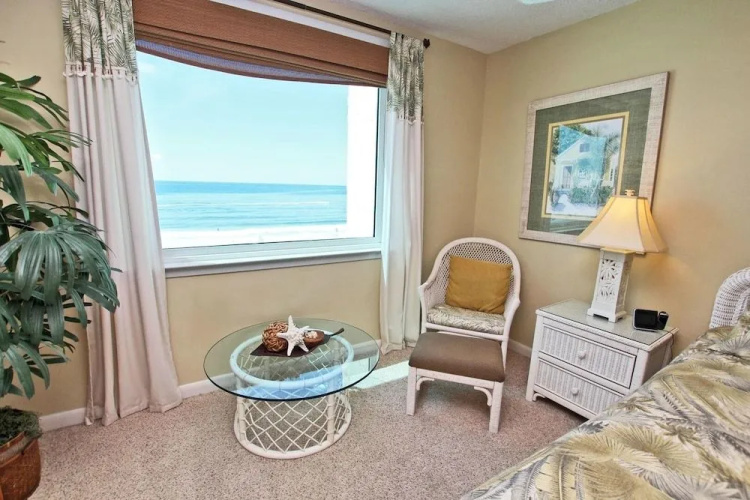 Castaways 5A - 3 Br condo