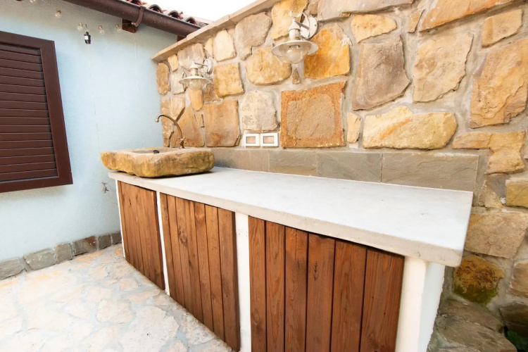Apartment Bivalvia