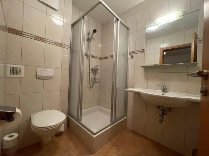 3 Bedrooms Double Apartment