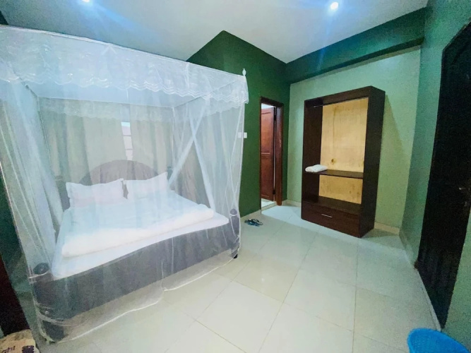 Suzie hotel Kampala Uganda