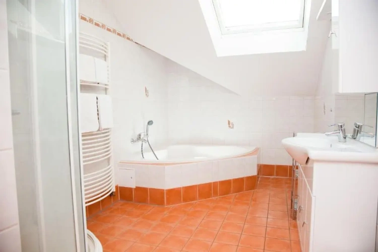 2 Bedrooms Double Apartment with balcony
