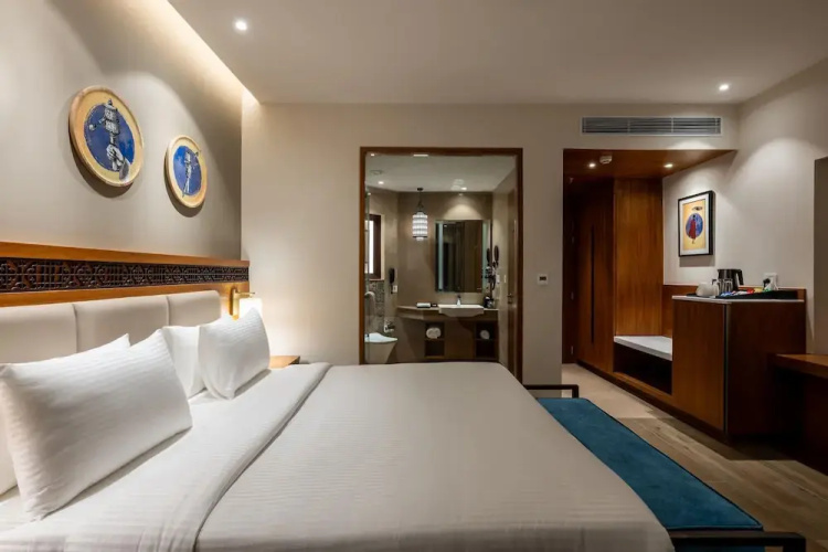Charmwood Hotel