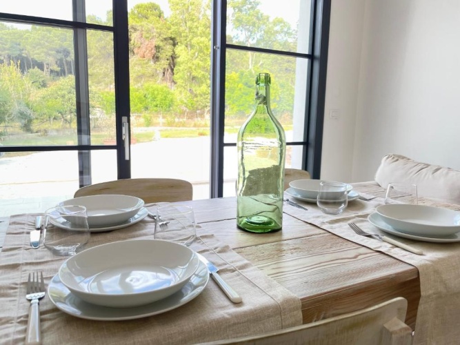 1 Bedroom Apartment with garden view