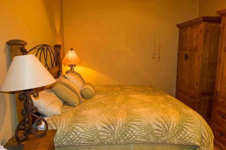 Casa Pequena 1 BR by Casago