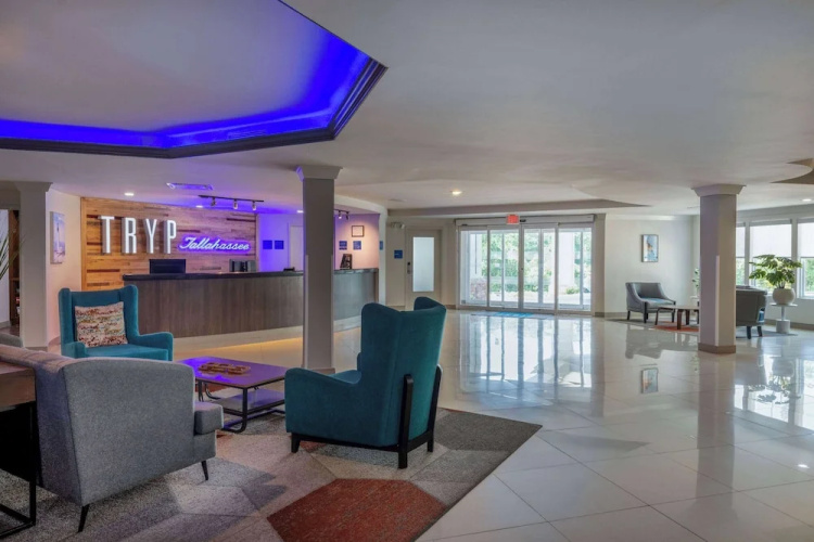 Mainstay Suites