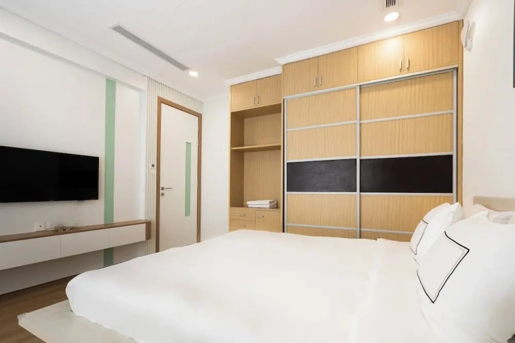 2 Bedrooms Deluxe Apartment with city view