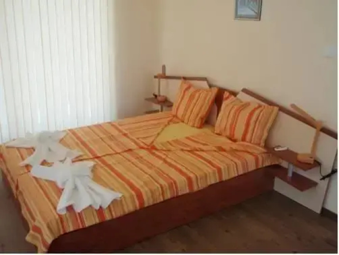 Purple House Suites