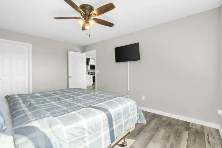 Waterview Oasis Stay for 4