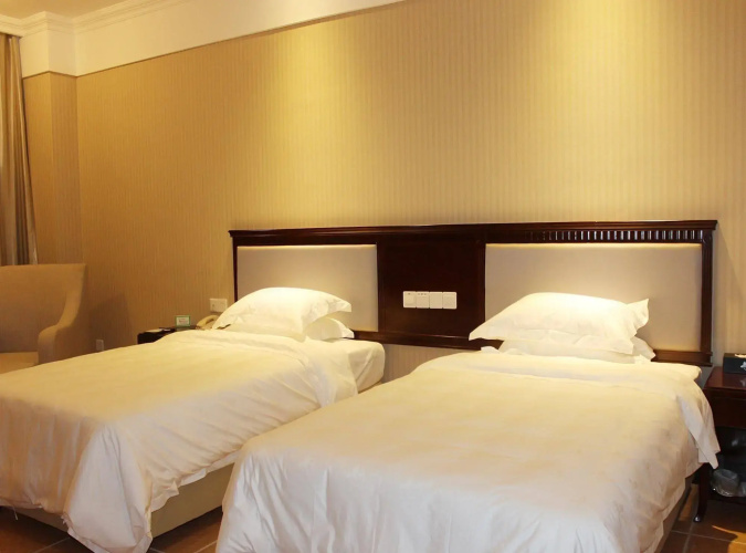 Jingming Hotspring Holiday Resort