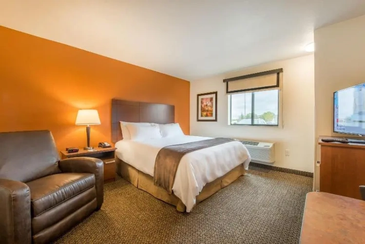 Standard Quadruple room with sea view