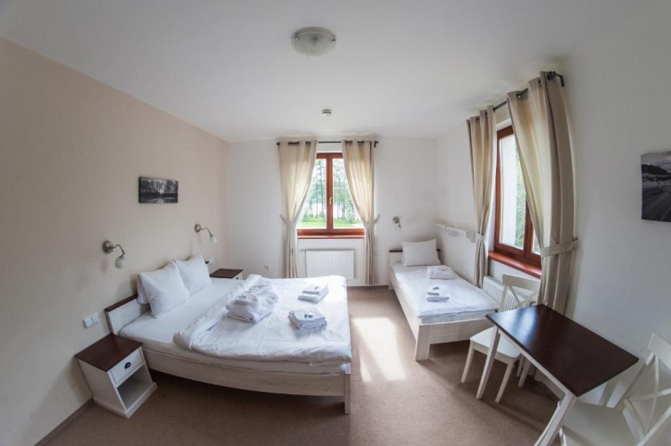 Deluxe Triple room with balcony