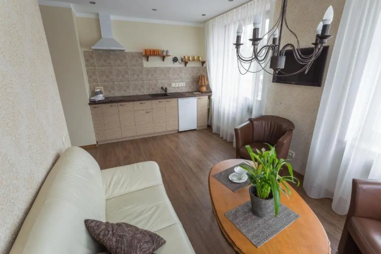2 Bedrooms Apartment