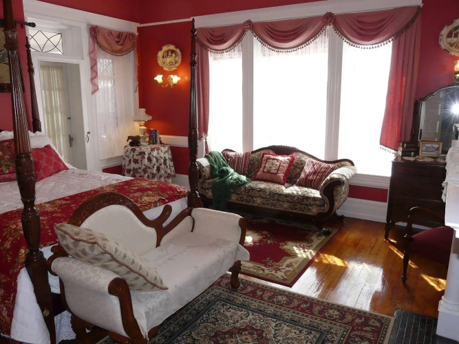 Berkeley House Bed and Breakfast
