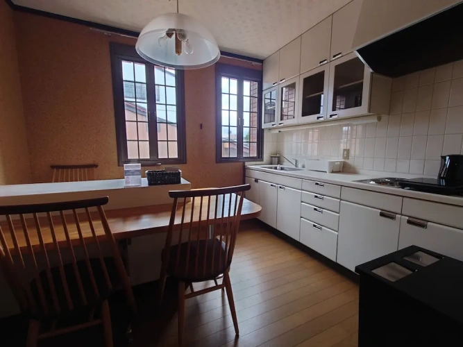 2 Bedrooms Cottage