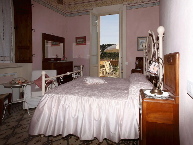 Marta Guest House