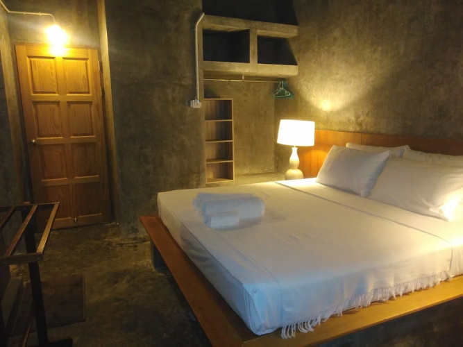 Phuchada Residence