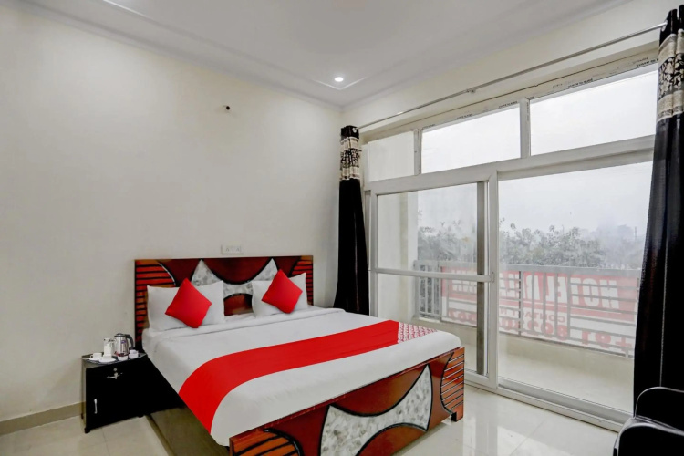 OYO Flagship 80632 Relax Inn