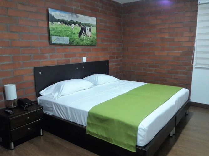 Standard Triple room