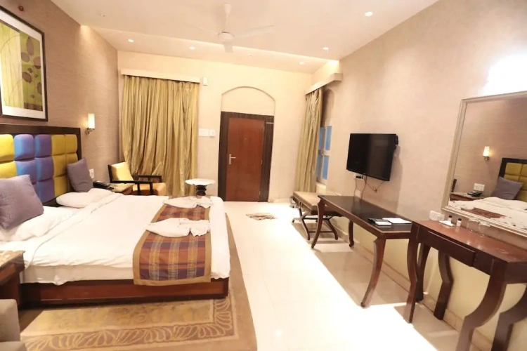 Luxury Double room with garden view