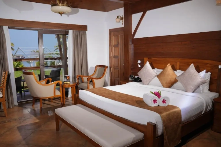 Premium Double room with balcony and with lake view
