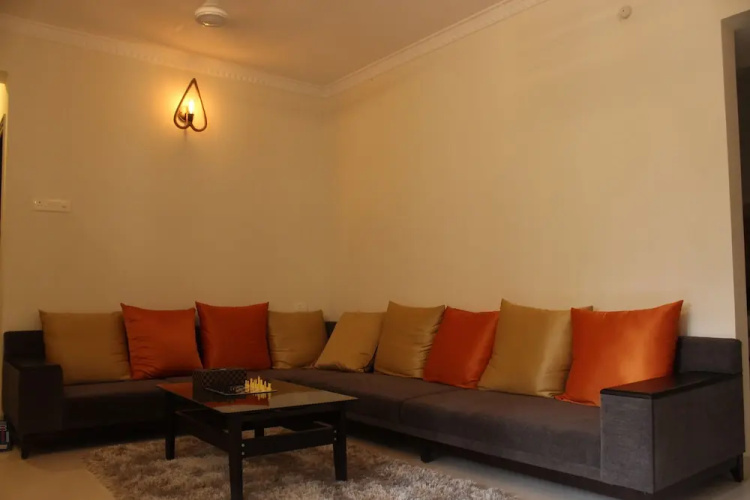 OYO 9364 Home Modern 2 BHK Pool View Candolim