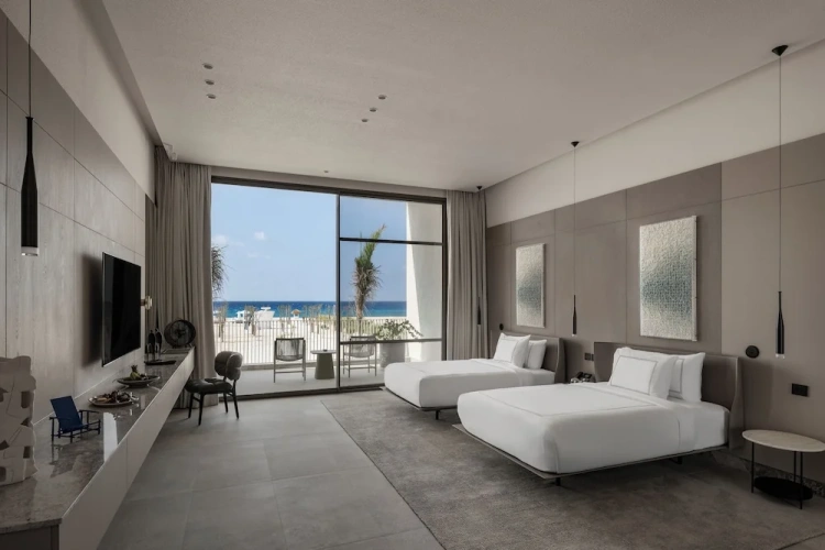Twin Junior Suite with sea view