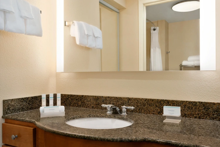 1 Bedroom Double Suite