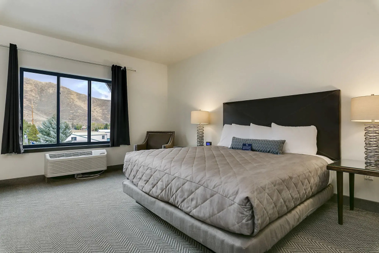 Silver Creek Hotel