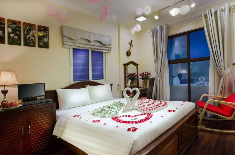 Luminous Viet Hotel