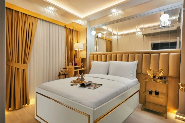 Economy room