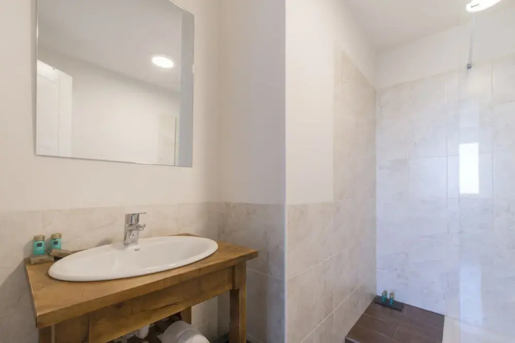 VI El Cuartel 6 in Vila