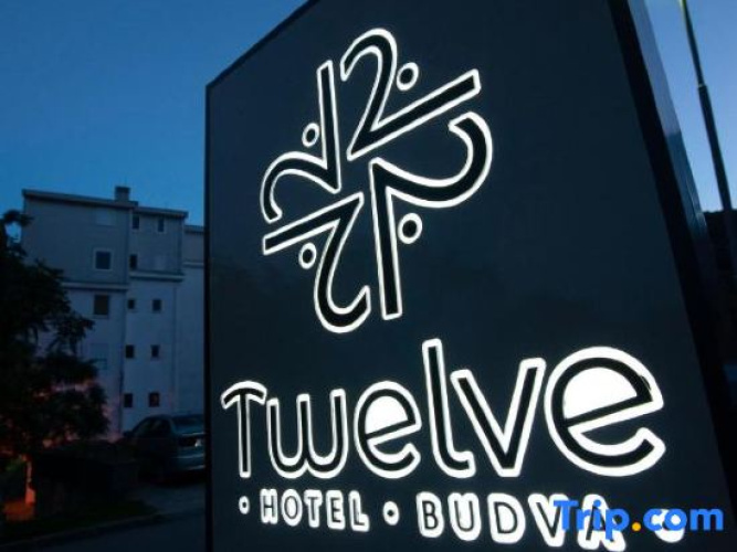Hotel Twelve by Aycon