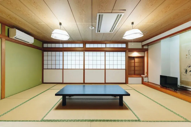 Hotel Kobayashi