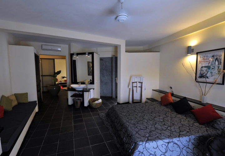 Amatao Tropical Residence