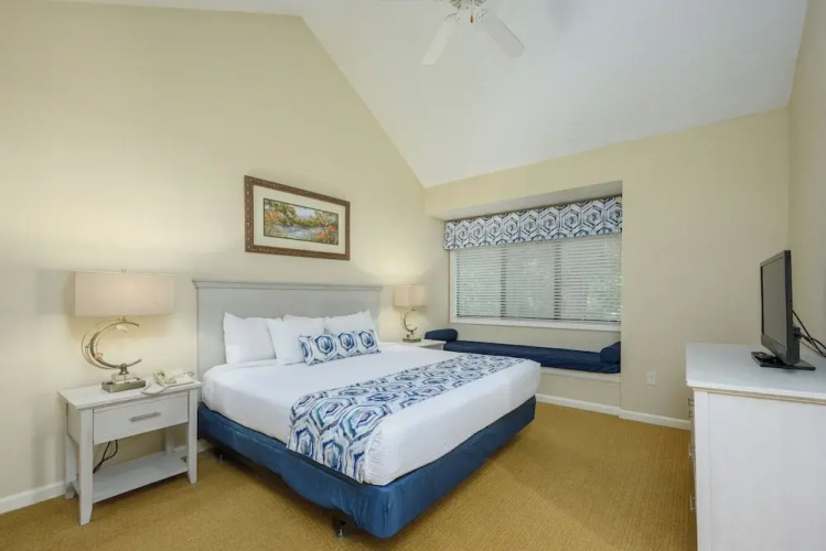 Coral Reef Resort