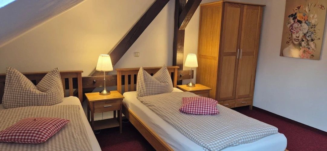 Classic Twin room