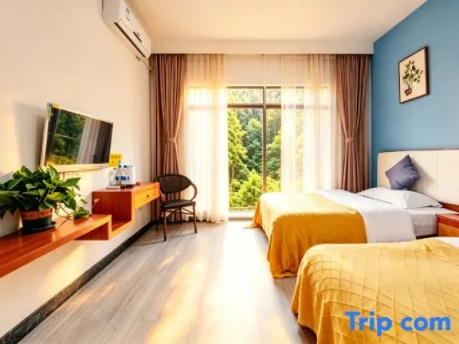 Standard Twin room with balcony and with sunset view